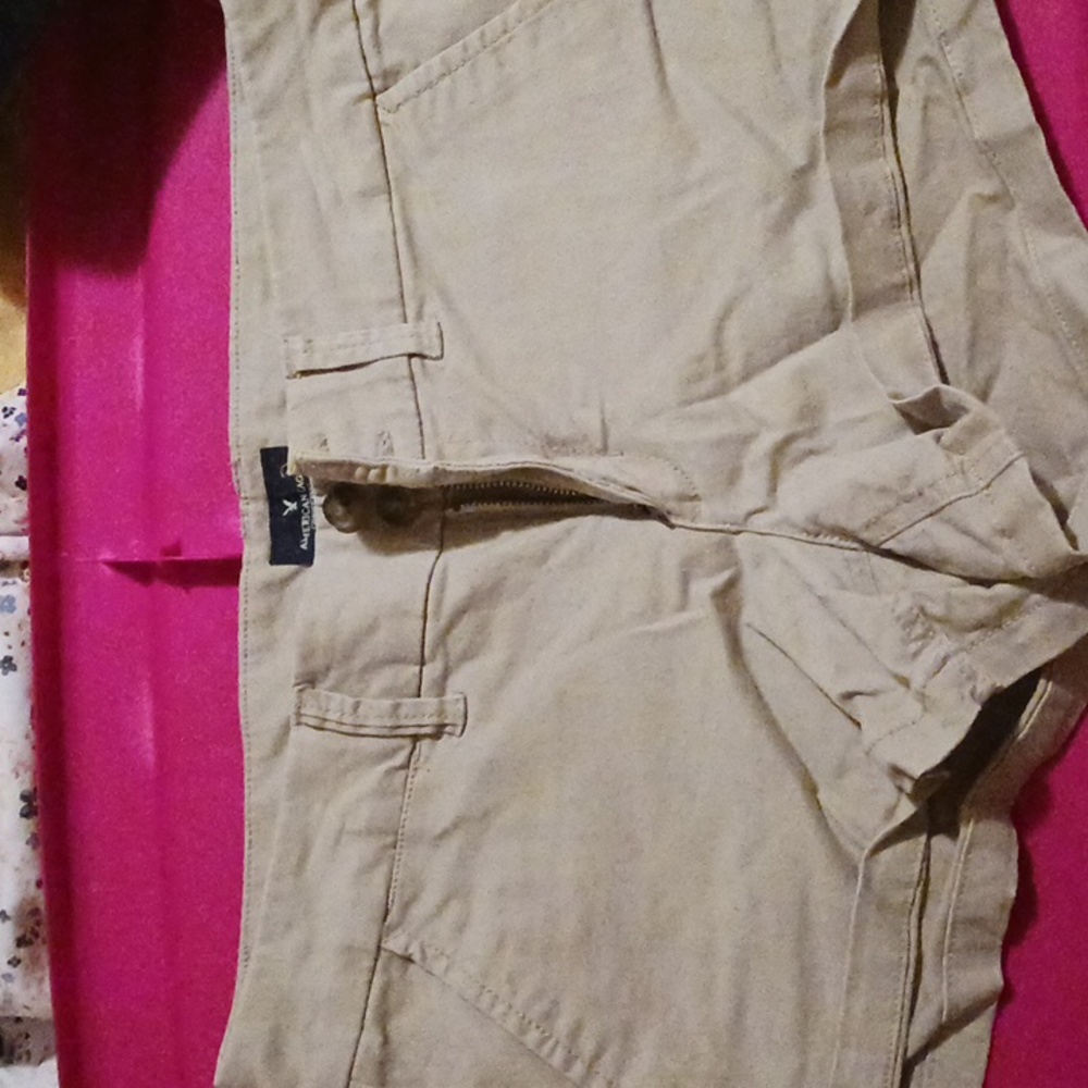 American eagle khaki shorts size 10